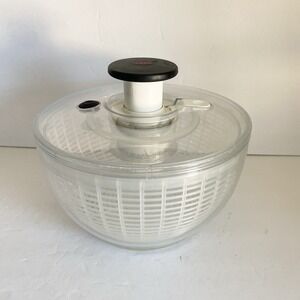 OXO Good Grips Little Salad & Herb Salad Spinner Small 8"